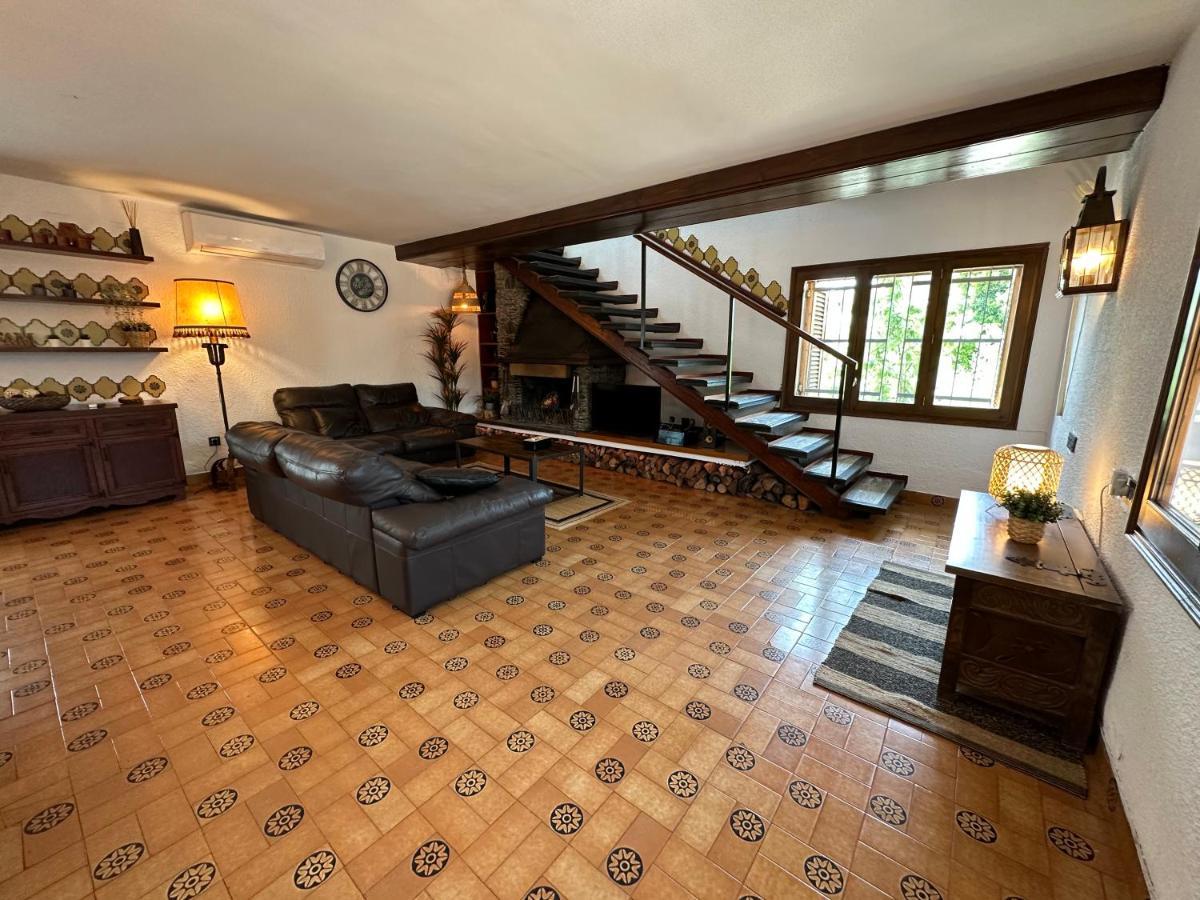 Vila Casa L'Avi Plegamans Exteriér fotografie
